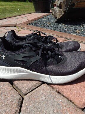 Share UNDER ARMOUR CHARGED BREATHE Womens Size 10 Running Shoes Sneakers